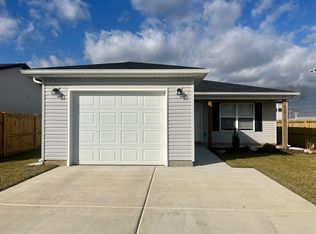 162 Oakwood Estates Ct, Hollister, MO 65672