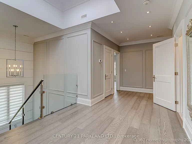 311 Churchill Ave — Photo 24