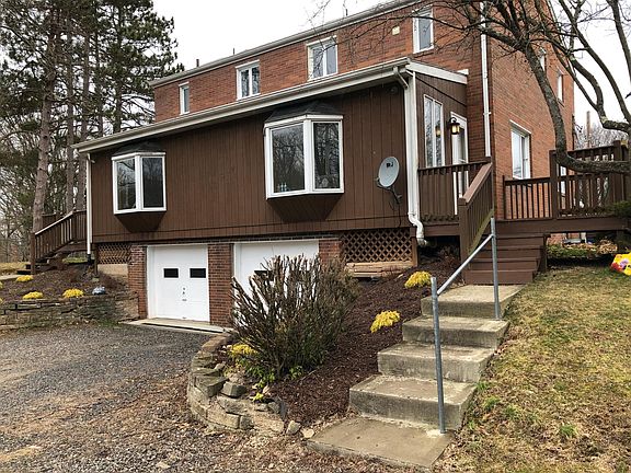 1 car garage and deck