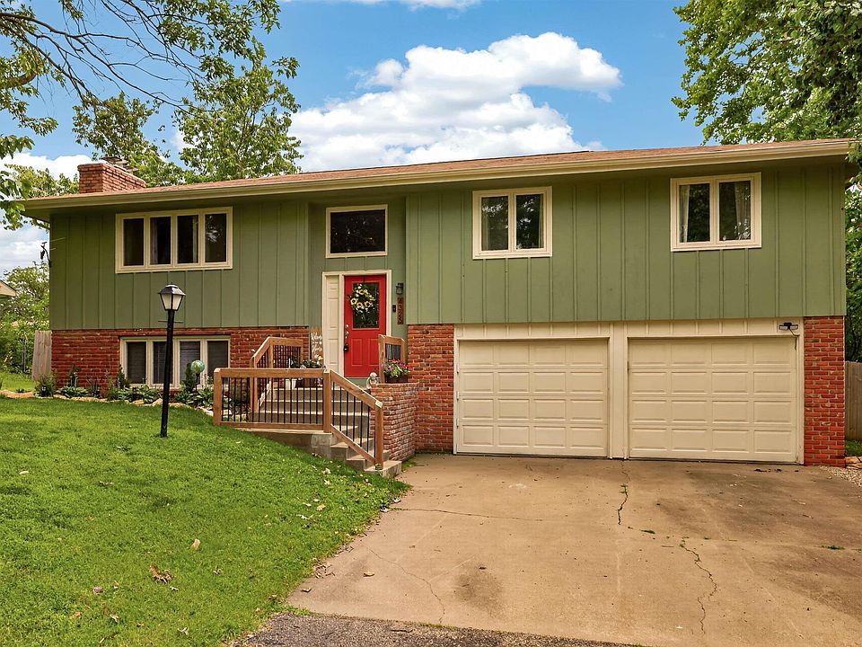 1st image of 4325 SE 25th Ter