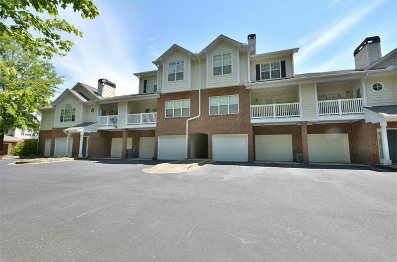 1st image of 608 Spring Heights Ln SE #608