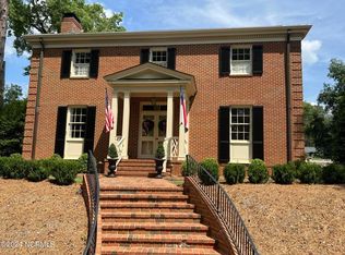 208 Ridgewood Dr, Goldsboro, NC 27534