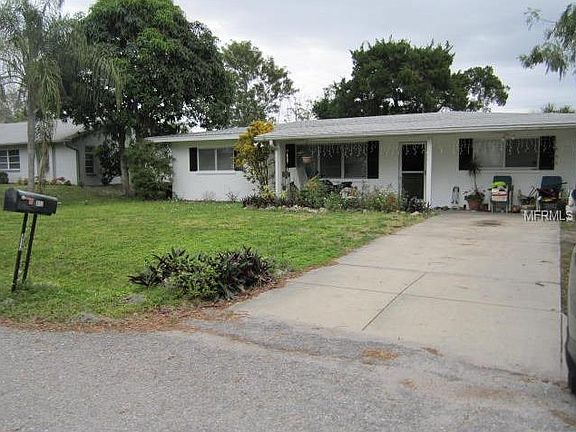 2nd image of 812 Pineapple Ave