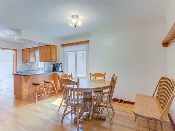 4th image of 13122 Willard Ave