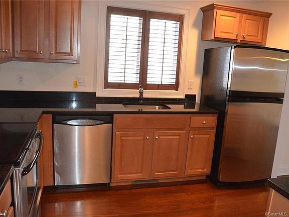 3rd image of 1707 Summer St #2