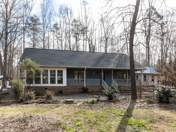 1002 Walker Field Dr, Rougemont, NC 27572