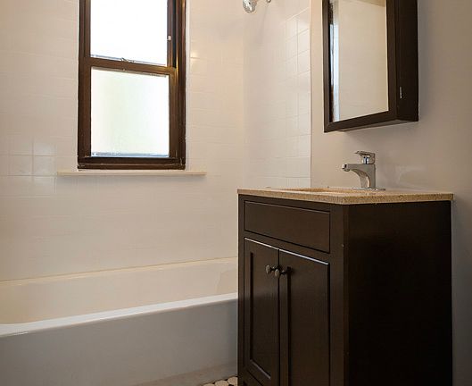 5th image of 5447-57 S Woodlawn Ave #5455-3