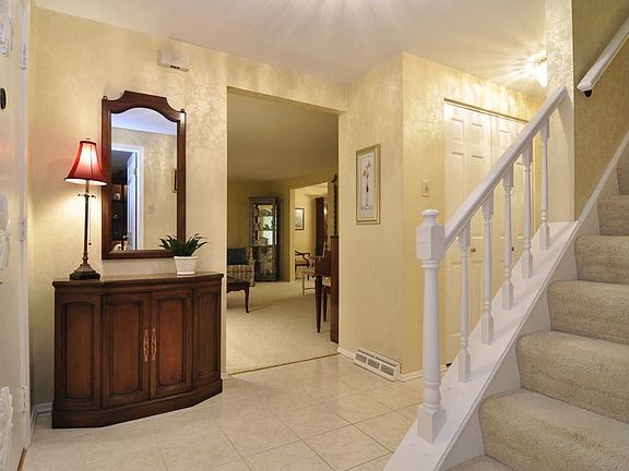 2nd image of 1268 Greystone Dr