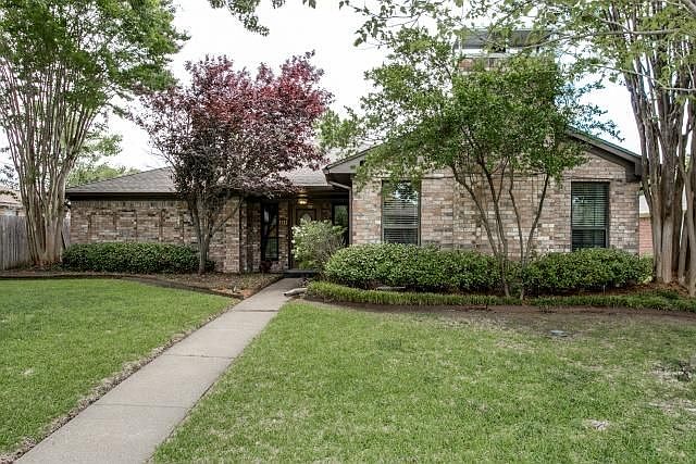 1st image of 3122 Fairwood Dr