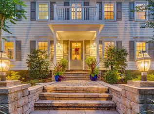 6828 Stoneybrooke Ln, Alexandria, VA 22306