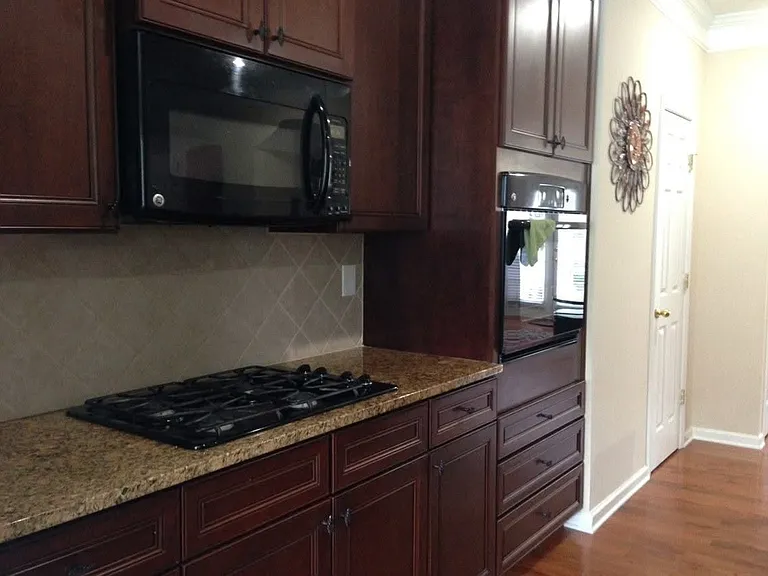 6220 Imes Way — Photo 4