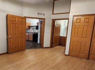 3237 Domain St APT 4, Saint Charles, MO 63301