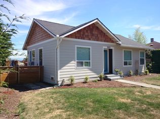 3820 Belvidere Ave SW, Seattle, WA 98126