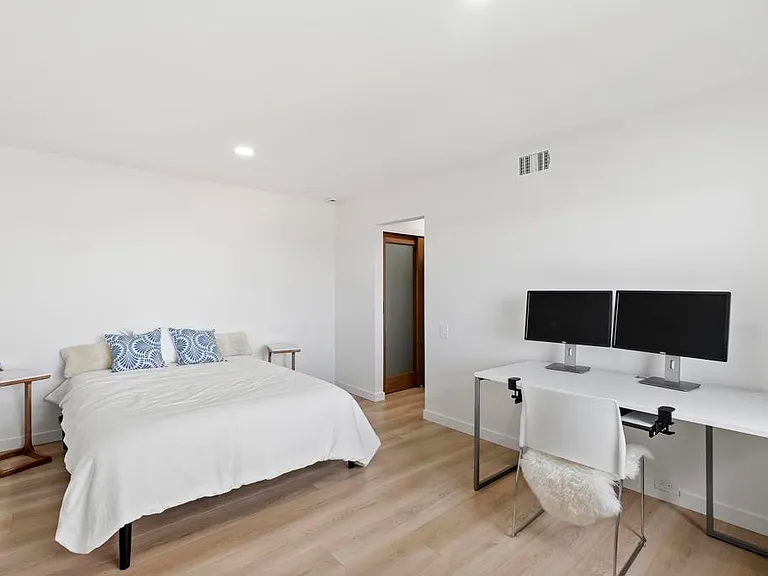 2143 Caminito San Martin — Photo 28