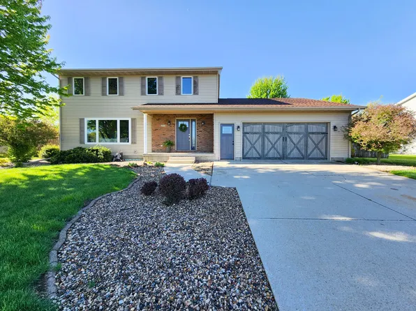 2010 SE Linn St, Boone, IA 50036