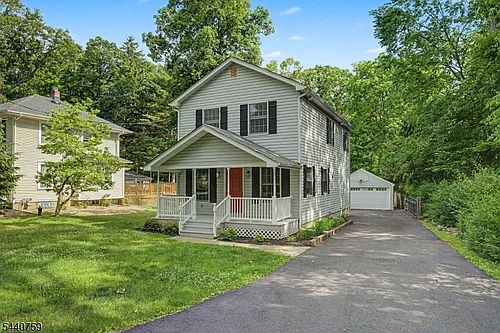 8 Oak Rd Photo 1