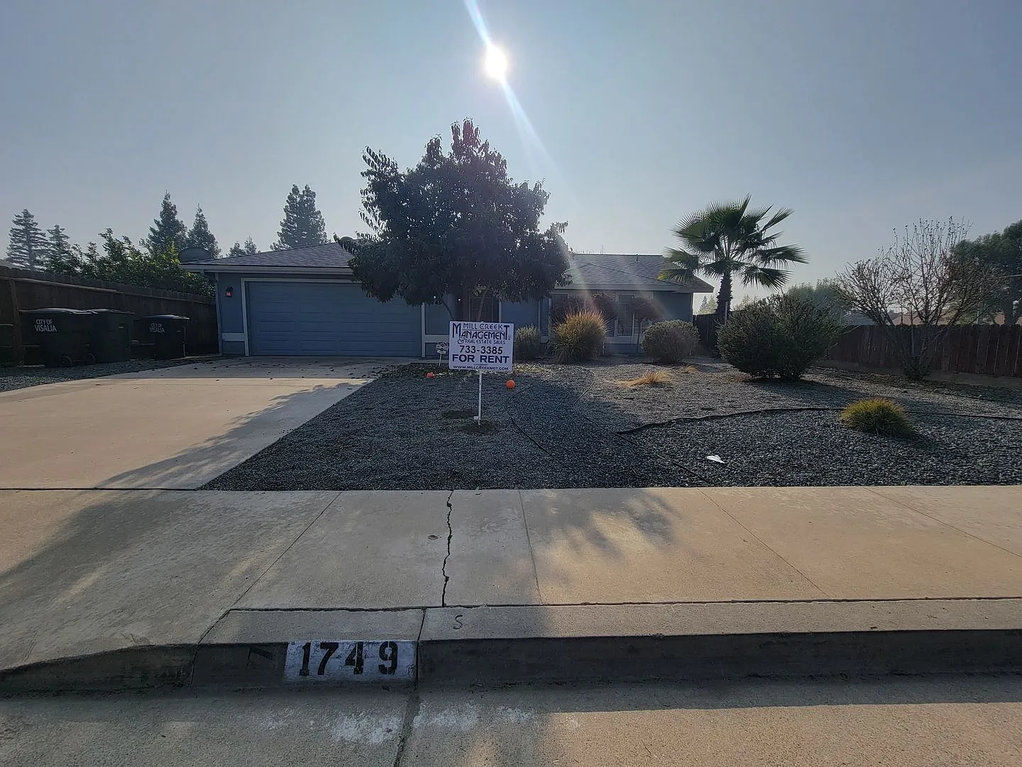 1749 E. Laurel — Photo 1