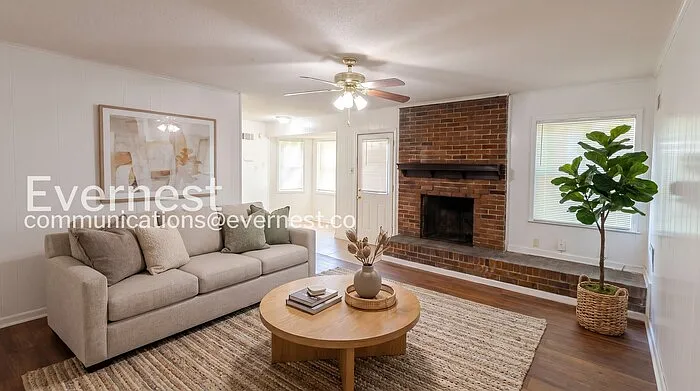 3 bed, 2.0 bath, 1522 sqft, $1,295 — Photo 4