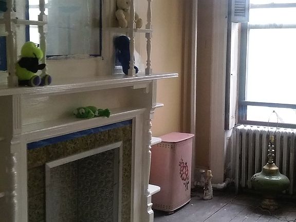 2nd image of 457 W 147th St