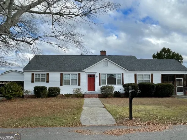 17 Mimms St, Reynolds, GA 31076