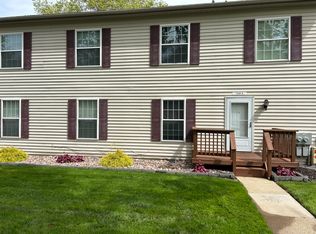 1328 Hibbard Dr APT A, Stow, OH 44224