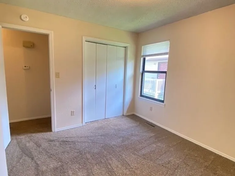 1437 N Wabash Ave — Photo 13