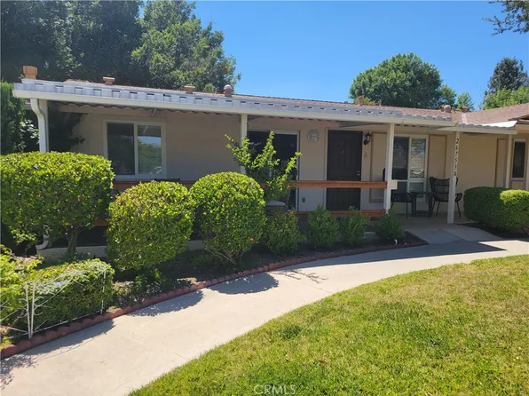 26753 Whispering Leaves Dr, Newhall, CA 91321