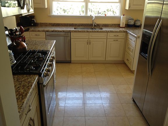 Newly Remodeled Kitchen