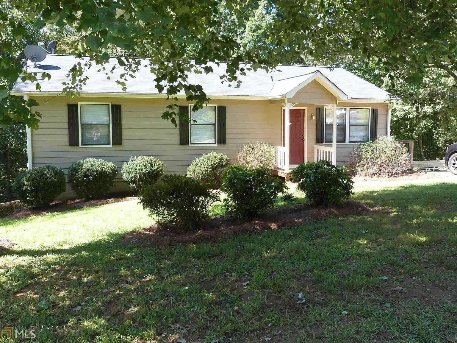 1341 Armistead Cir photo 1