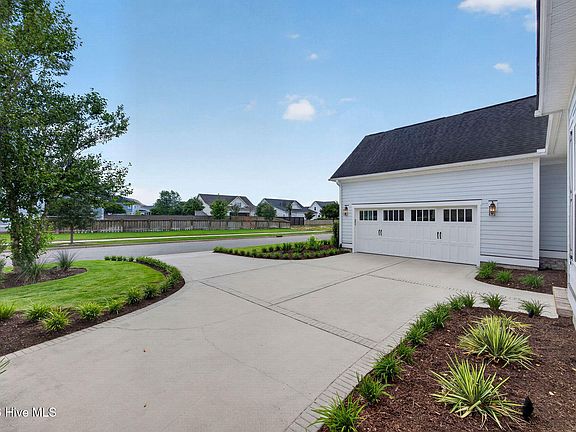 5th image of 3406 Oyster Tabby Drive
