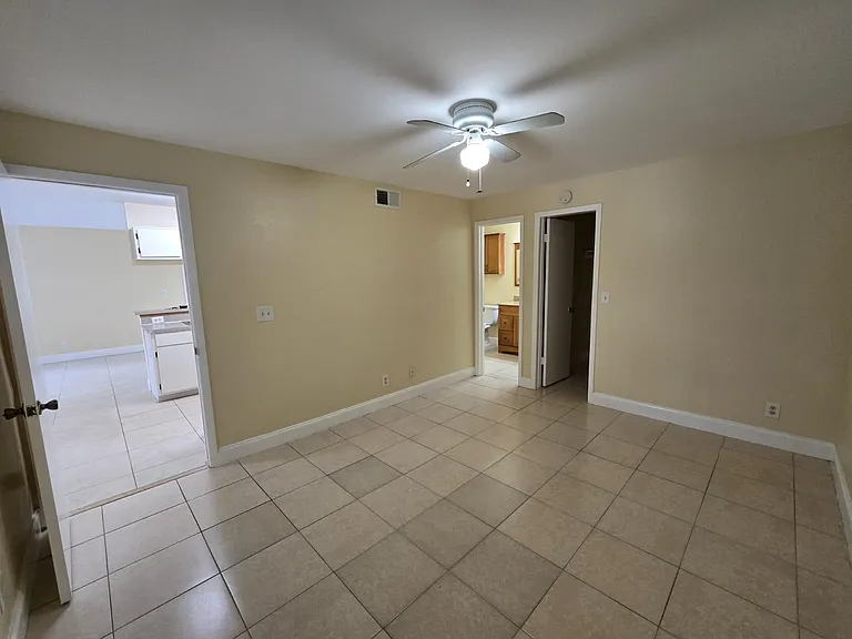 8775 NW 39th St #8775 — Photo 12