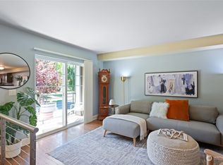 2626 SW Myrtle St, Seattle, WA 98106