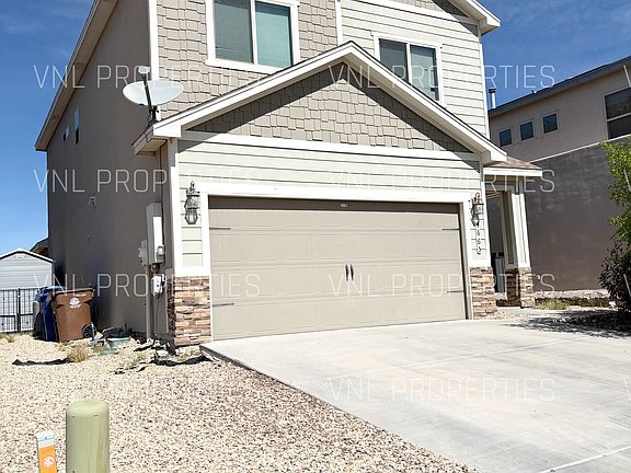 2nd image of 4665 Rimrock Dr