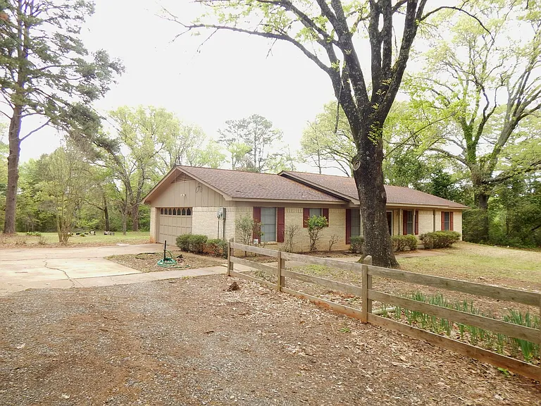 11927 State Highway 64 E — Photo 4