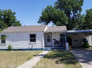 206 Elmdale St, Carlsbad, NM 88220