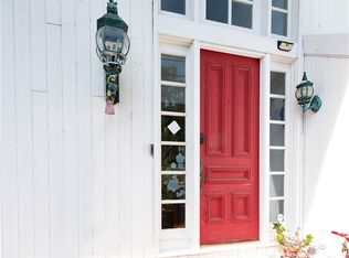 507 W Rustic Rd, Santa Monica, CA 90402