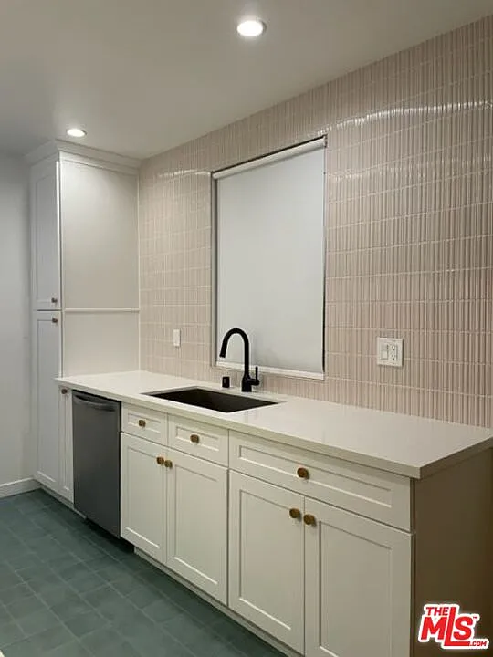 1 bed, 1.0 bath, $2,495 — Photo 4