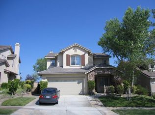 27889 Mariposa St, Valencia, CA 91355