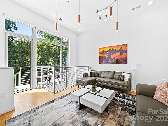 2nd image of 364 Viburnum Way Ct