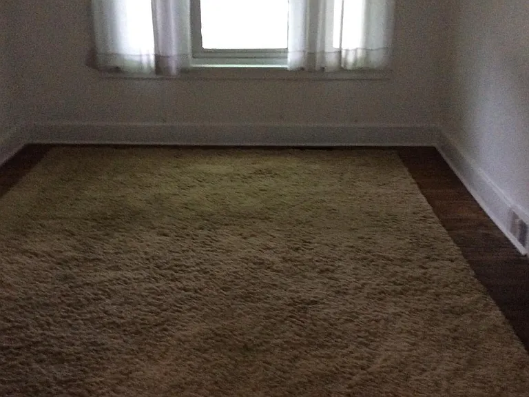 394 Sunset Rd — Photo 2