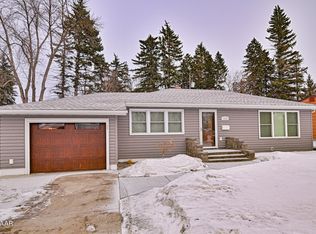1519 Chestnut St, Grand Forks, ND 58201