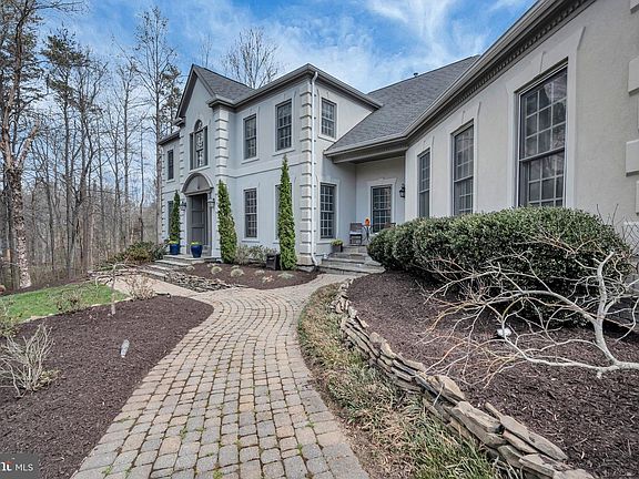 4th image of 10824 Windermere Ln