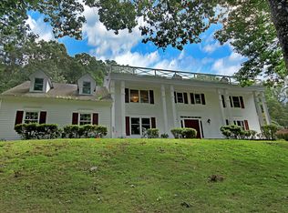 4 Hunters Gln, Far Hills, NJ 07931