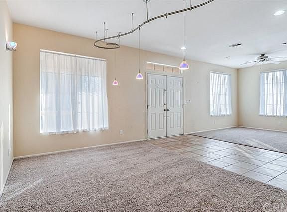 4th image of 797 Navarro Dr