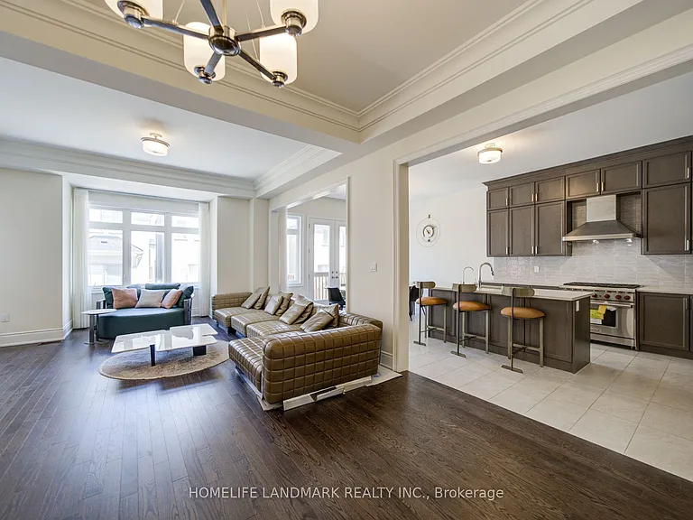 35 Red Giant St #MAIN 2ND FLOOR — Photo 25