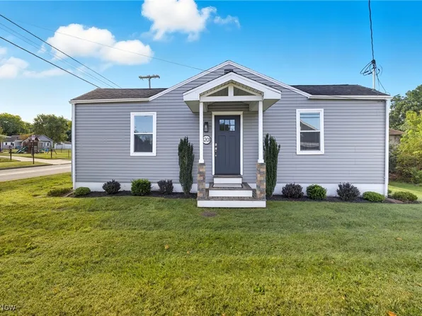 1201 Rayon Dr, Parkersburg, WV 26101