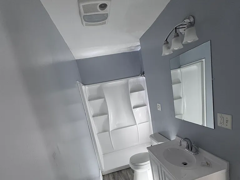17 Forest Ave #17 — Photo 13