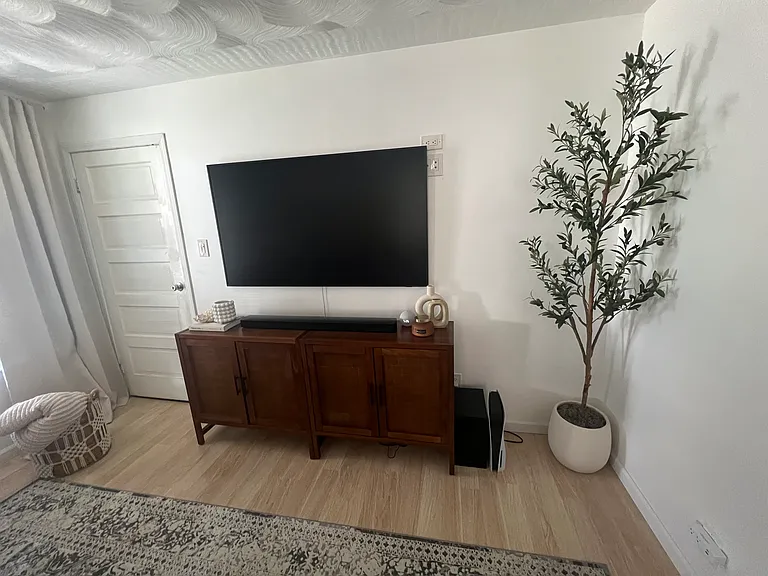 1209 Blandina St #1 — Photo 13
