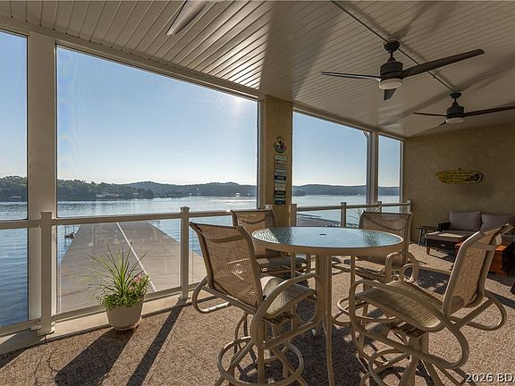 4th image of 230 Plaza Gardens Ct Unit 4B