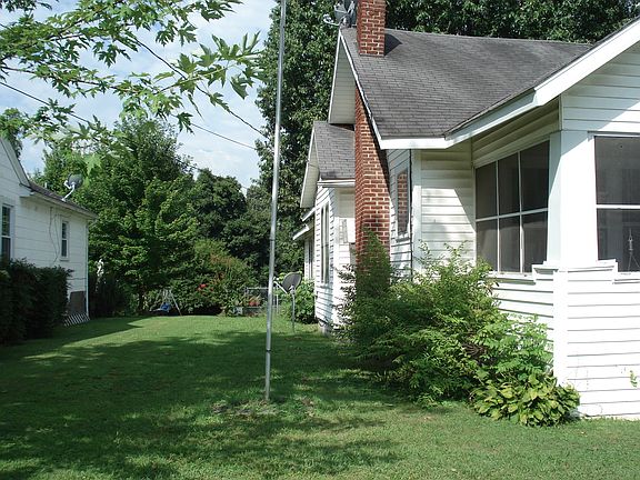 Left side front yard